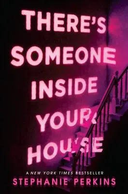 Il y a quelqu'un dans votre maison - There's Someone Inside Your House