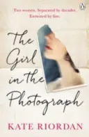 La fille de la photo - Girl in the Photograph