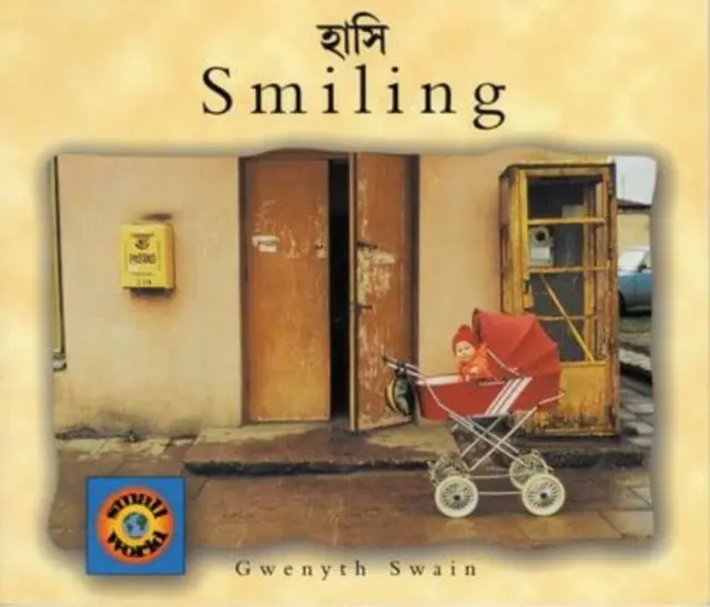 Smiling (anglais-bengali) - Smiling (English-Bengali)