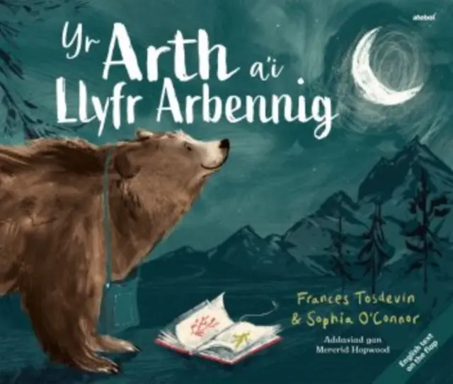 Arth a'i Llyfr Arbennig, Yr / L'ours et son livre, Le - Arth a'i Llyfr Arbennig, Yr / Bear and her Book, The