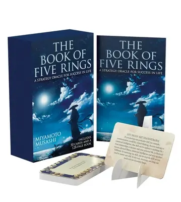 Le Livre des Cinq Anneaux Livre et jeu de cartes : Un oracle stratégique pour réussir dans la vie : comprend 50 cartes et un livre de 128 pages - The Book of Five Rings Book & Card Deck: A Strategy Oracle for Success in Life: Includes 50 Cards and a 128-Page Book